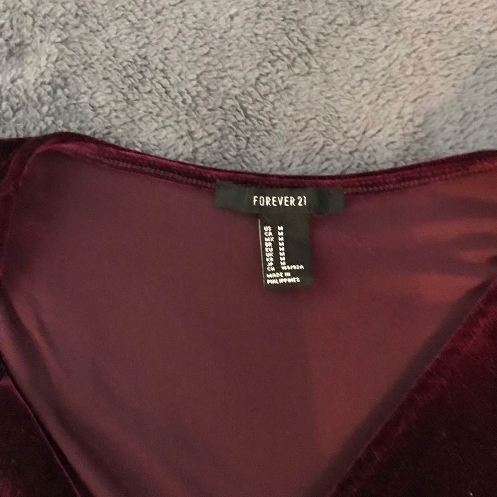 Shirt - Picture 2 of 4